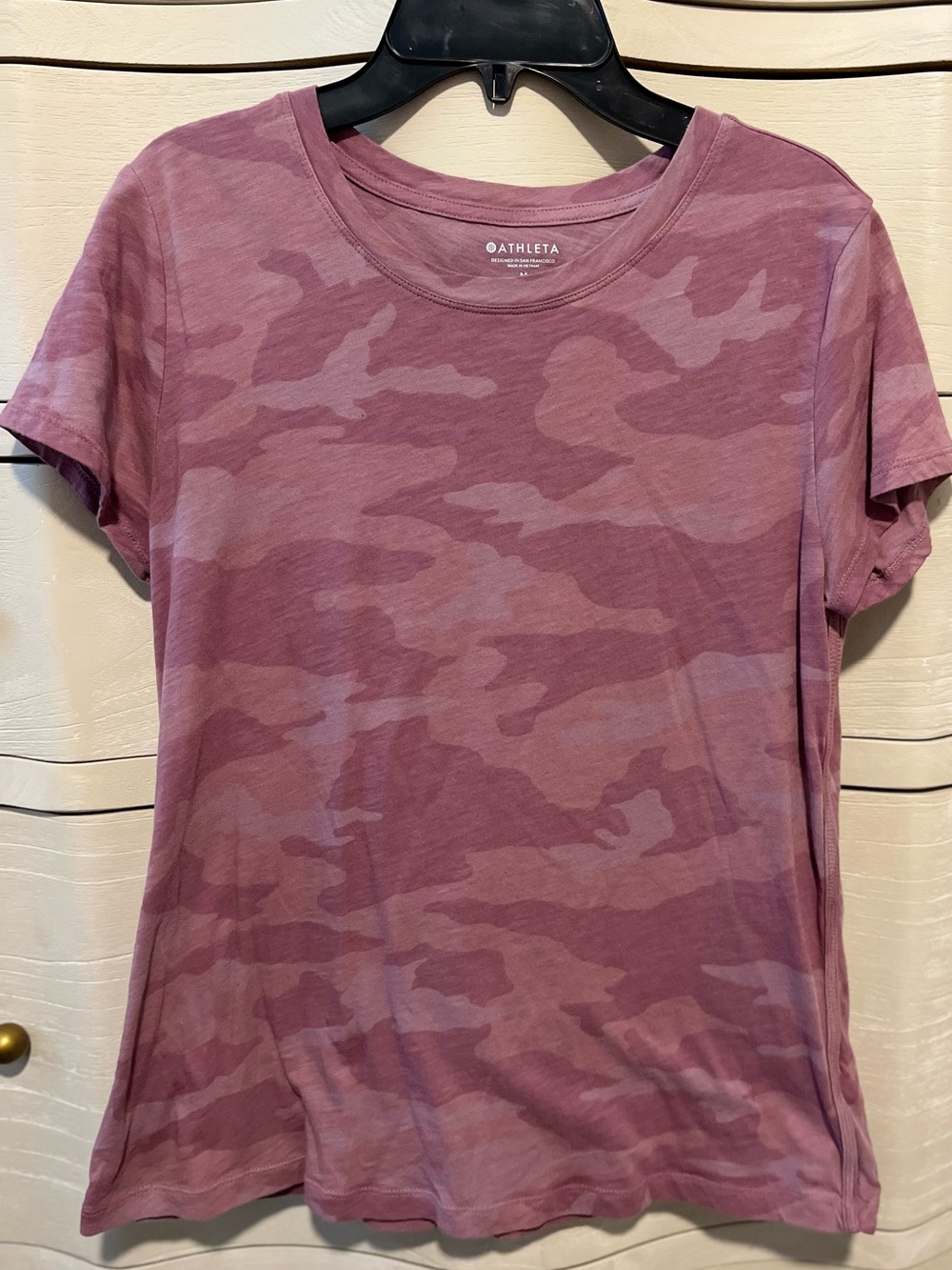Athleta Daily Camo Tee Size Medium